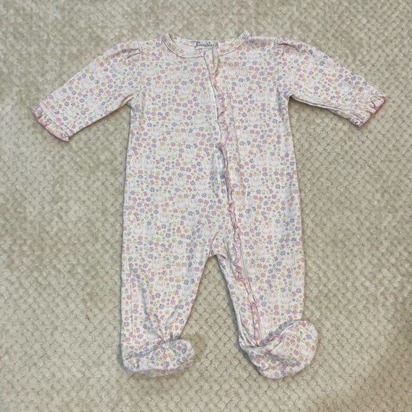 Kissy Kissy Floral /Bunny Motiffs Zippered Footie Size 0-3 Months - Picture 1 of 5
